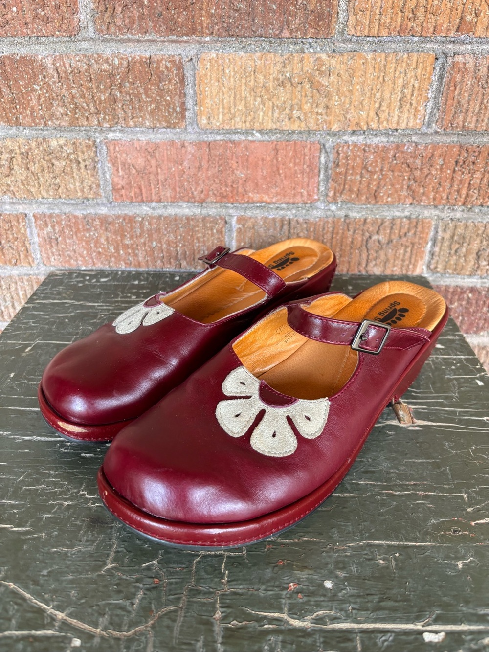 Spring Step Cheri Women’s Red Leather Floral Mary Jane Mule Clog 42 US 11 Artsy - Picture 2 of 9